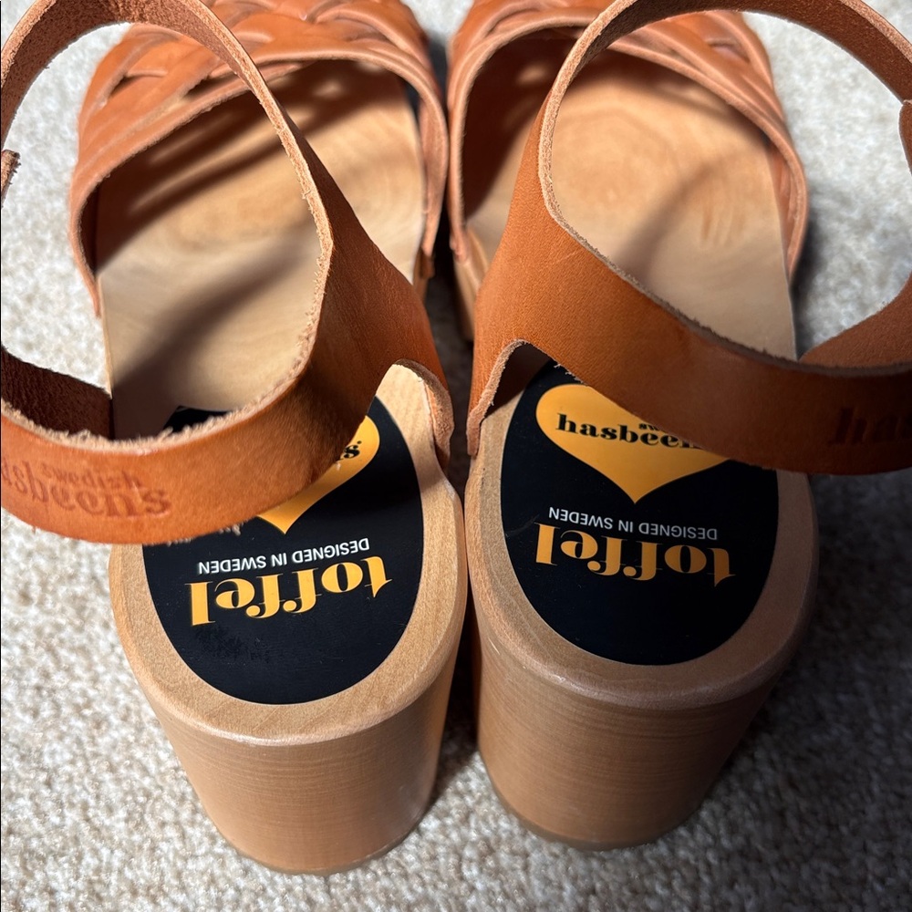 Swedish Hasbeens Tan Leather Woven Platform Clogs - Picture 5 of 8